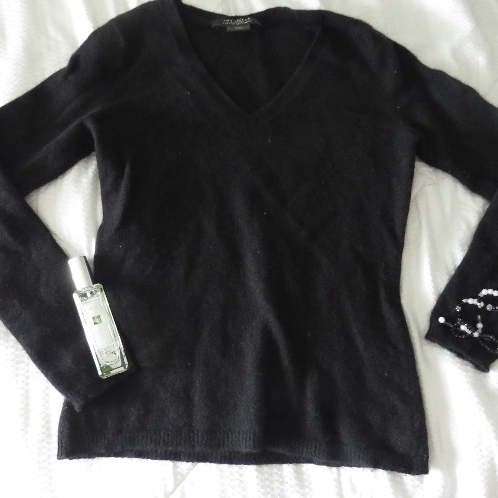 100% Cashmere Ann Taylor Sweater